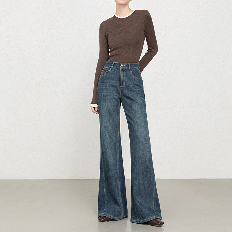 复古微喇裤女加绒牛仔裤2025冬季新款高腰显瘦加厚气质喇叭牛仔裤