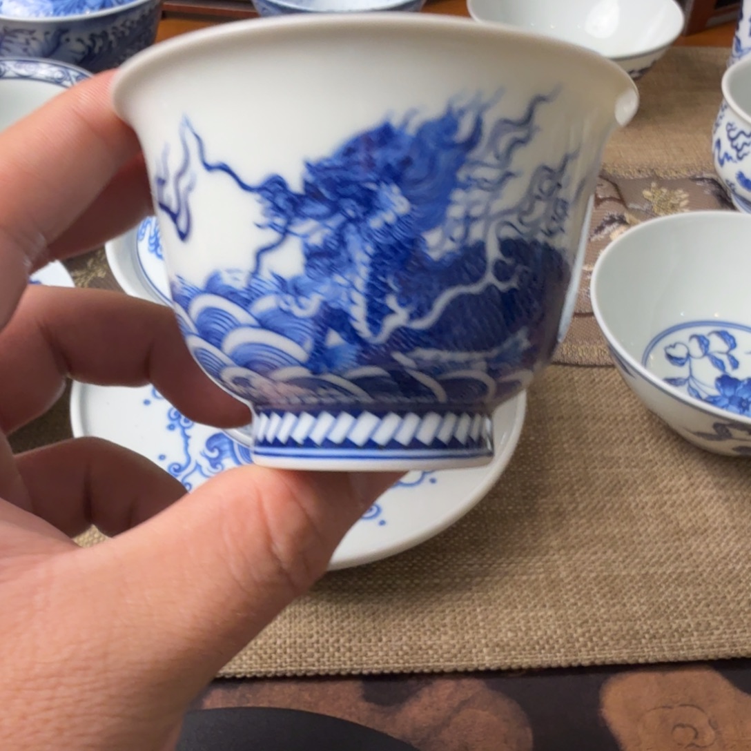 捷拉代购陶瓷麒麟踏浪