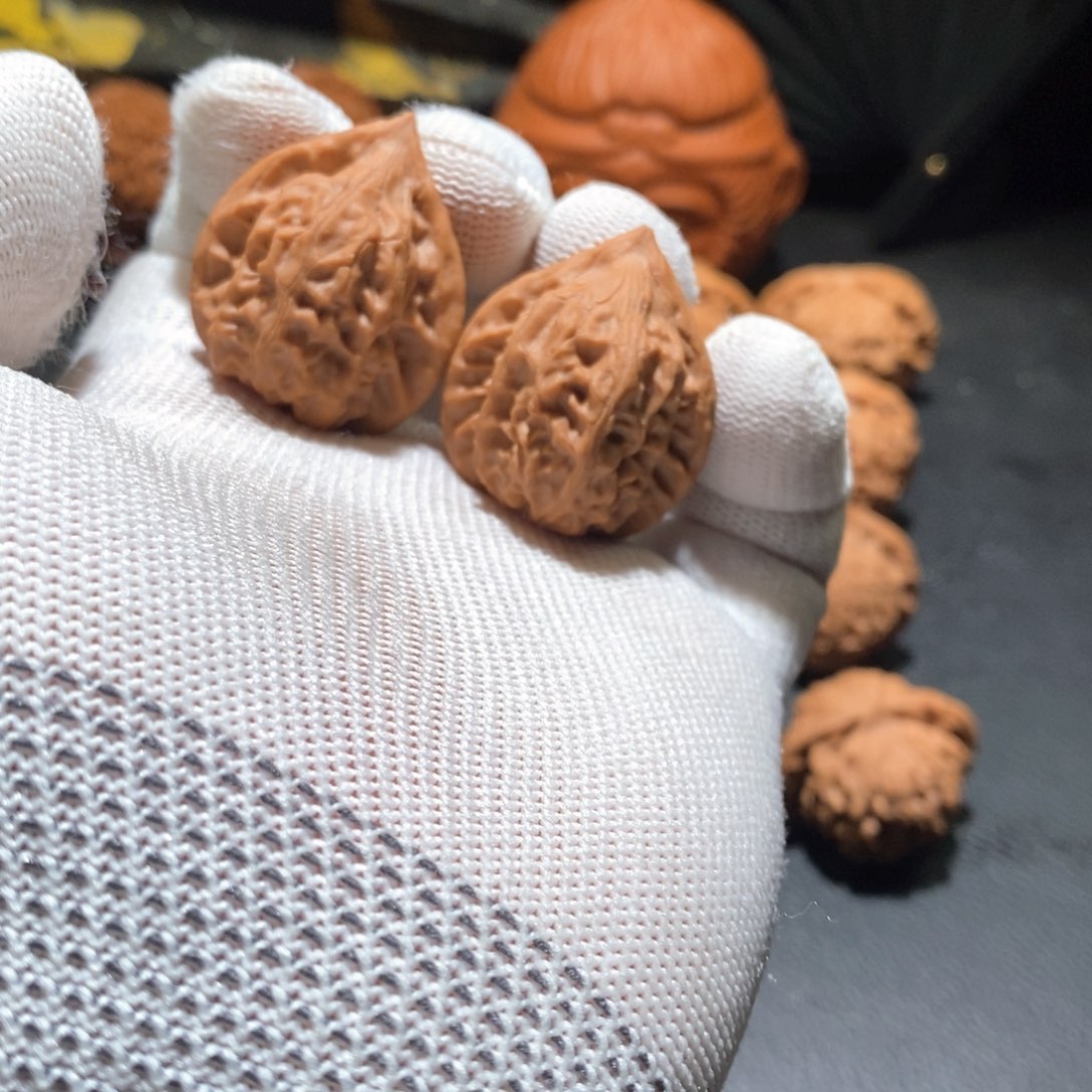 文玩核桃把件A468龙纹宝塔29（全）福利