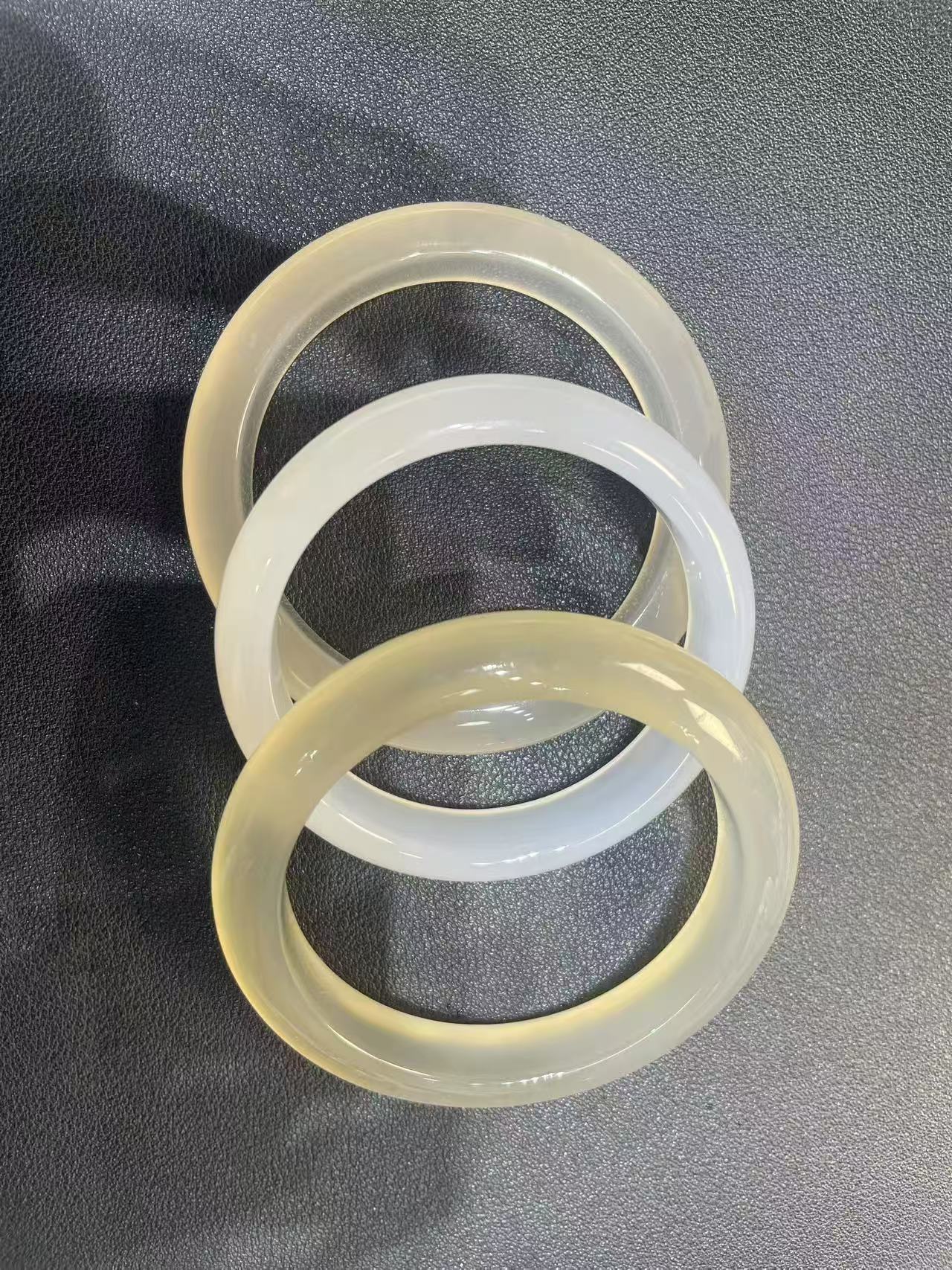 白月光天然正品玛瑙玉髓手镯荔枝冻手镯玉髓手镯白月光多样性发一