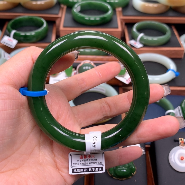 和田玉（碧玉）手镯5657圈口未镶嵌