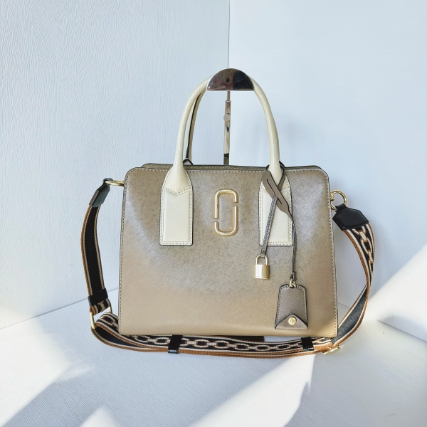 95新/马克·雅可布/市场价15000/包包/250216MM0018