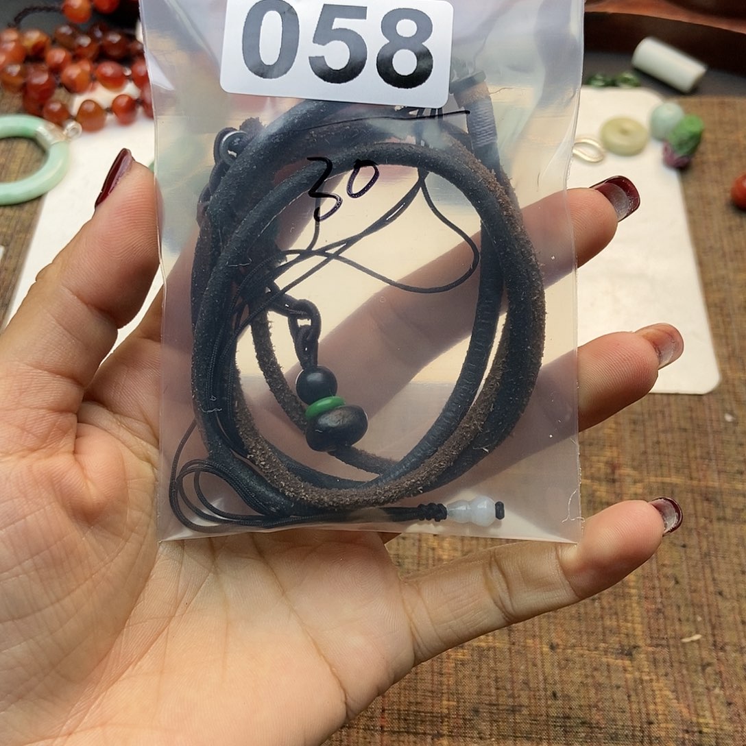 【闪购商品】翡翠挂件未镶嵌双*座配件