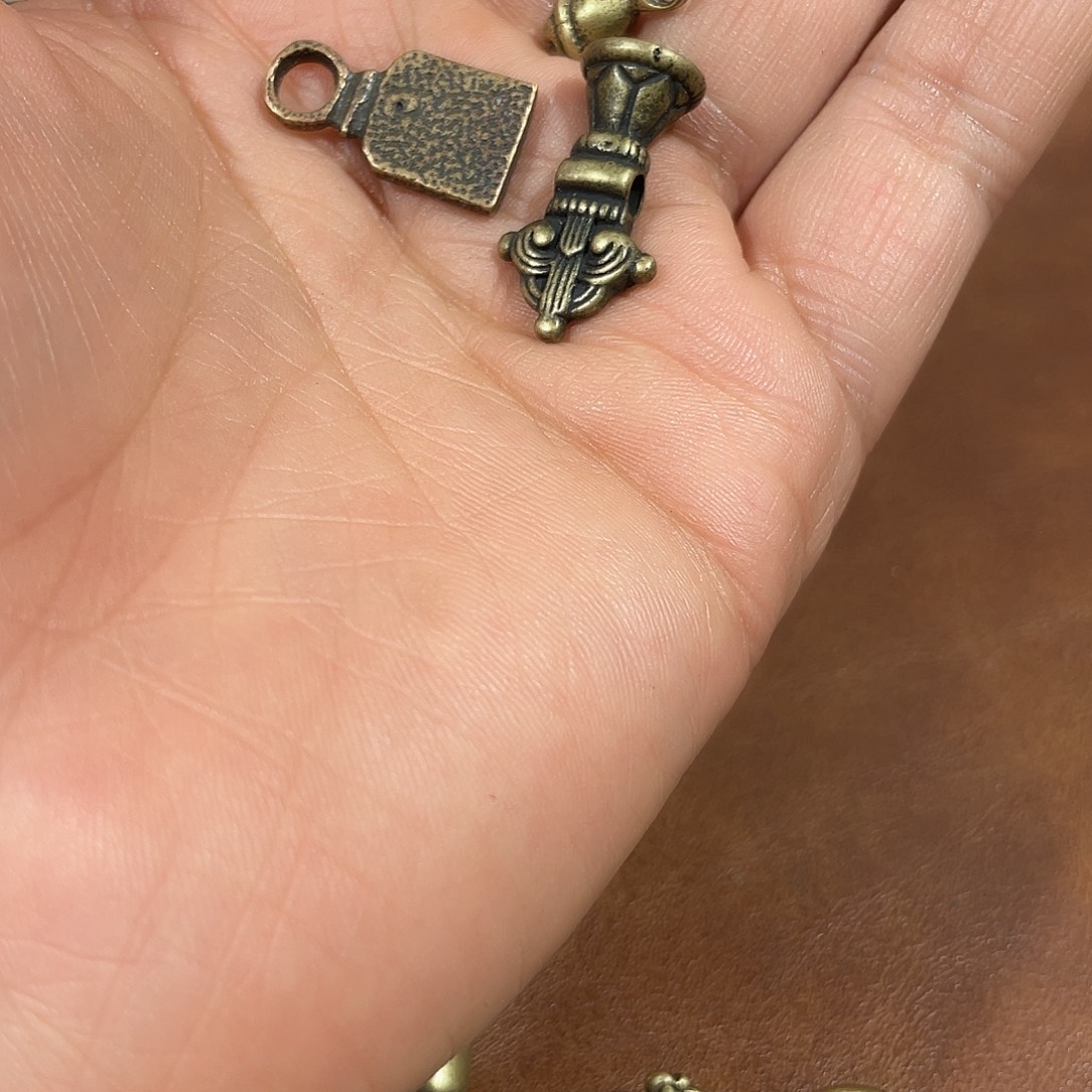 虎***在东西很好看很好看