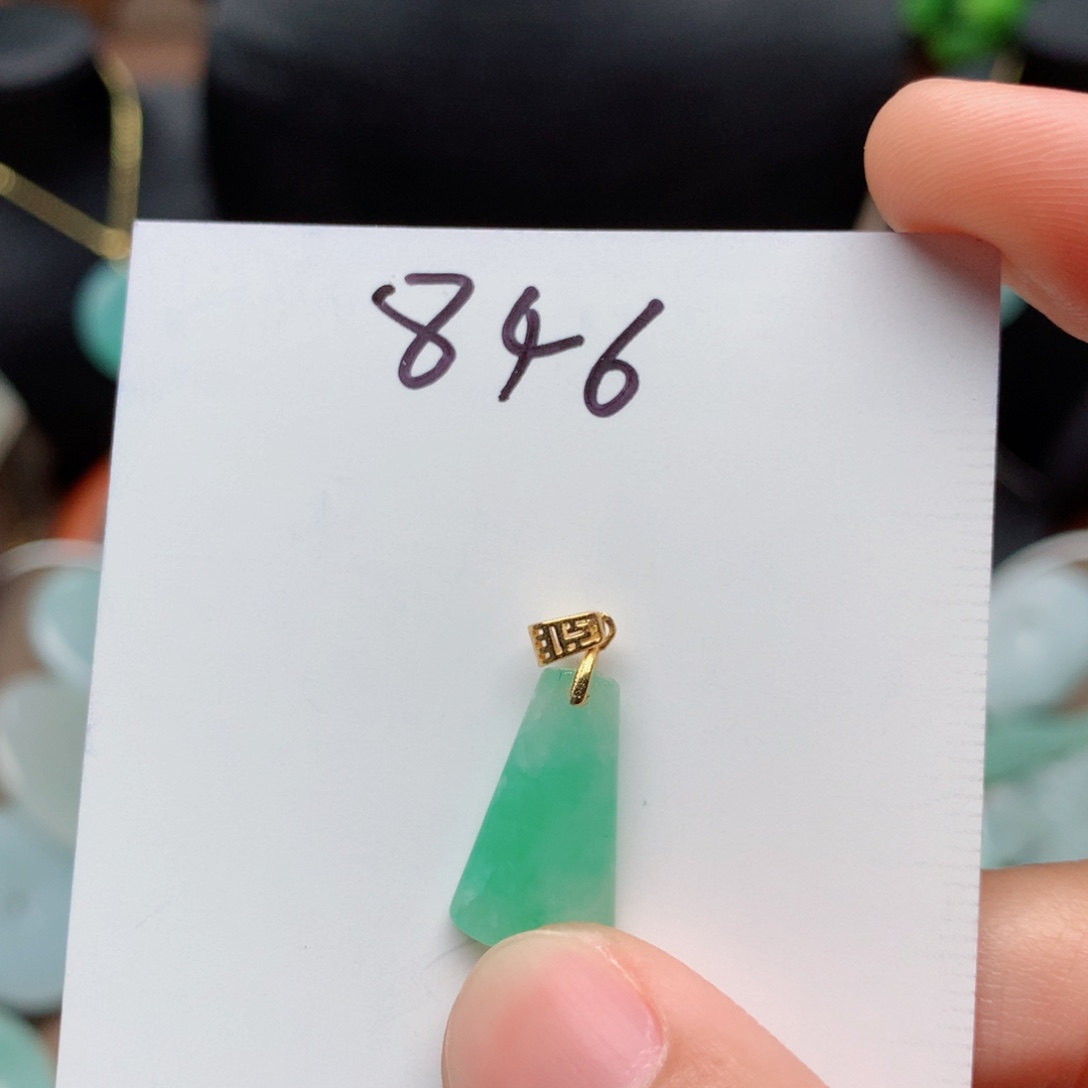 翡翠颈饰银S925镀金镶嵌吊坠