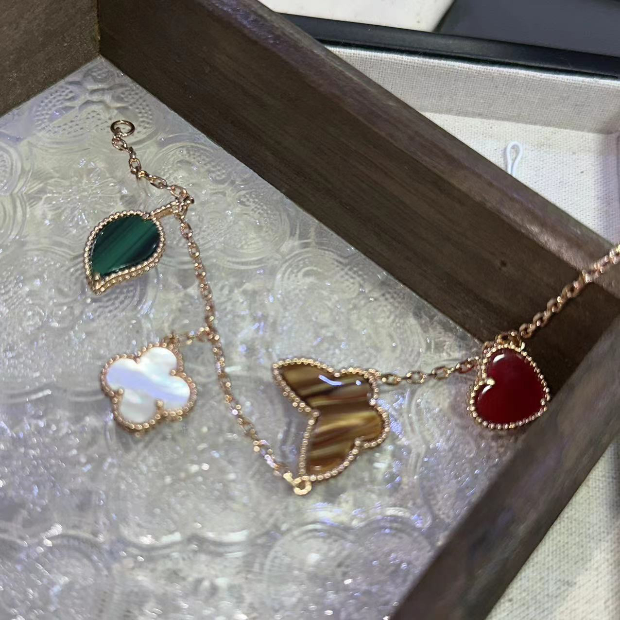 铜合金手链 蝴蝶爱心时尚手链-67073