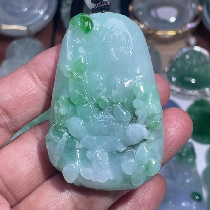 翡翠未镶嵌吊坠(不含链)