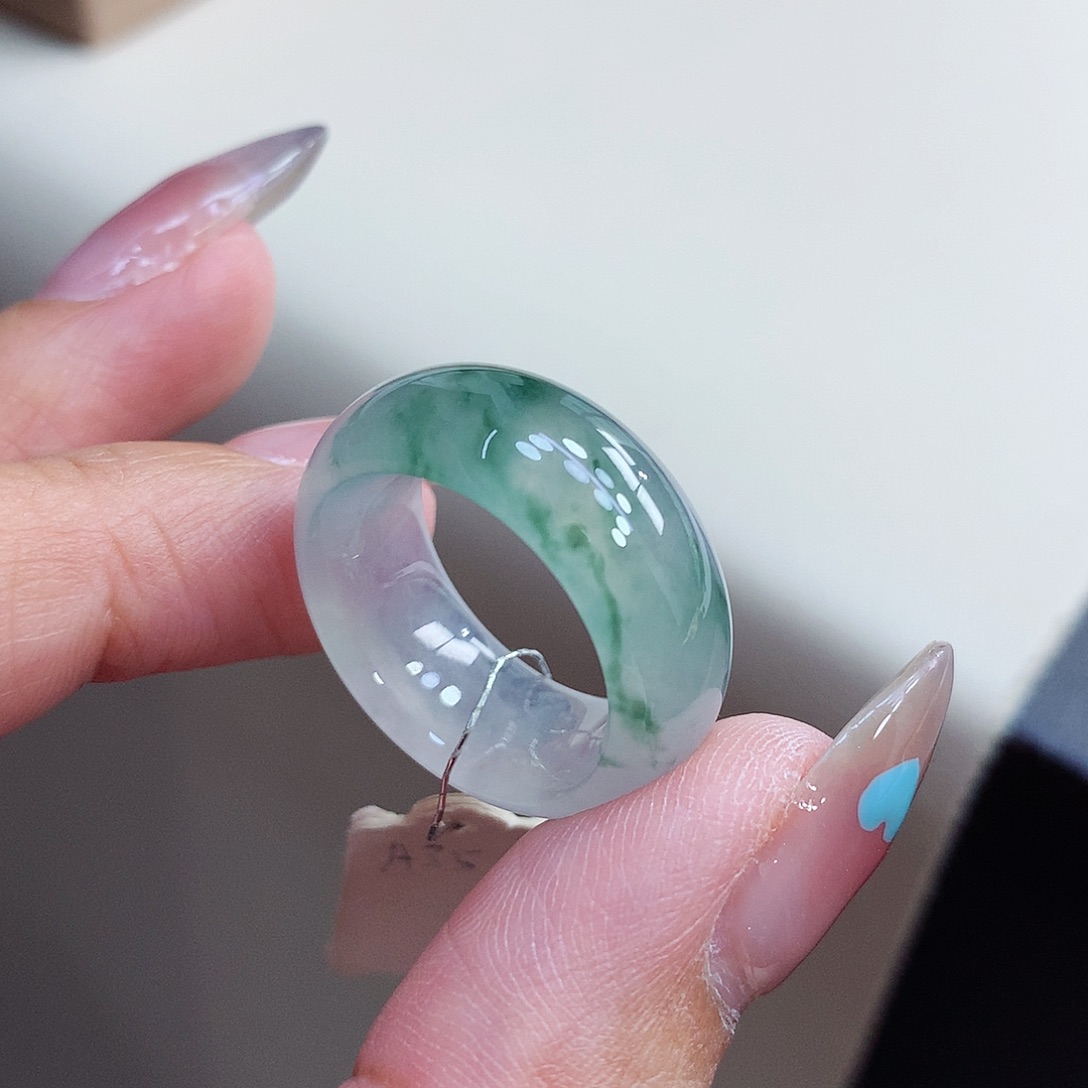 翡翠戒指未镶嵌17号