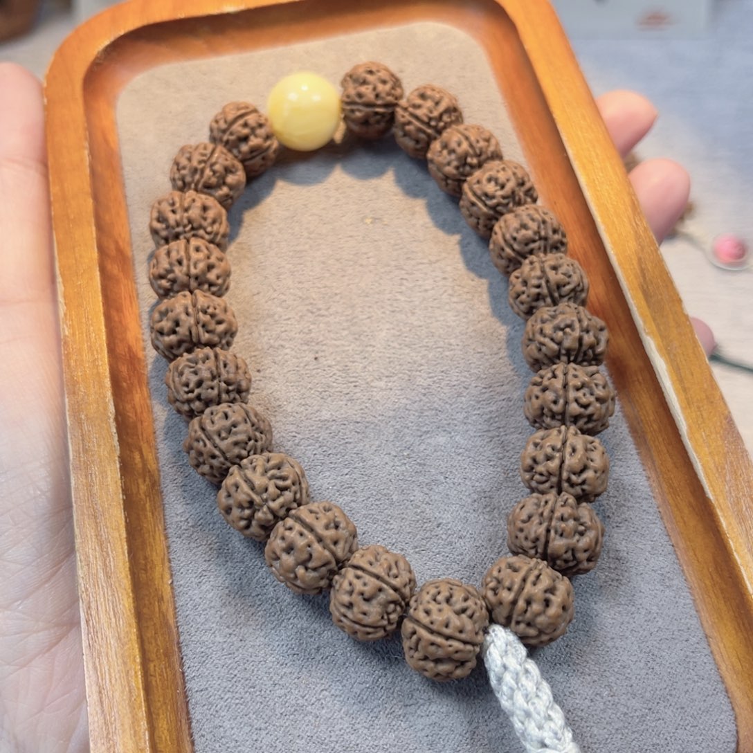 金刚菩提吊坠320纯血老树王卡13