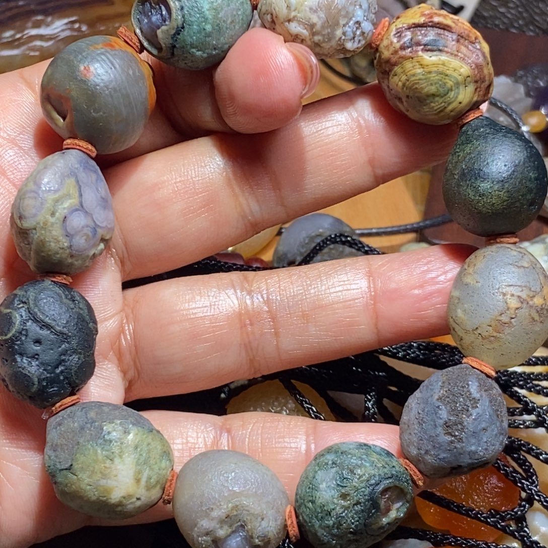 玛瑙/玉髓未镶嵌珠宝半成品