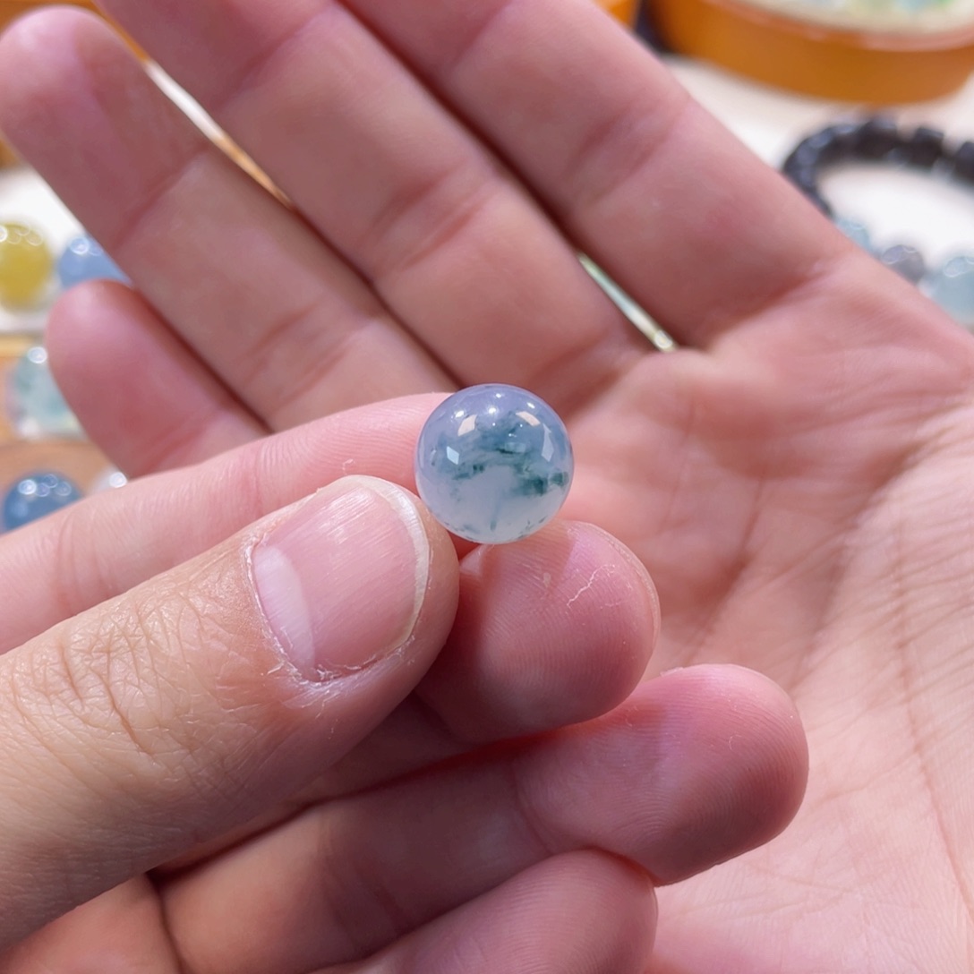 翡翠手链未镶嵌蓝紫飘花