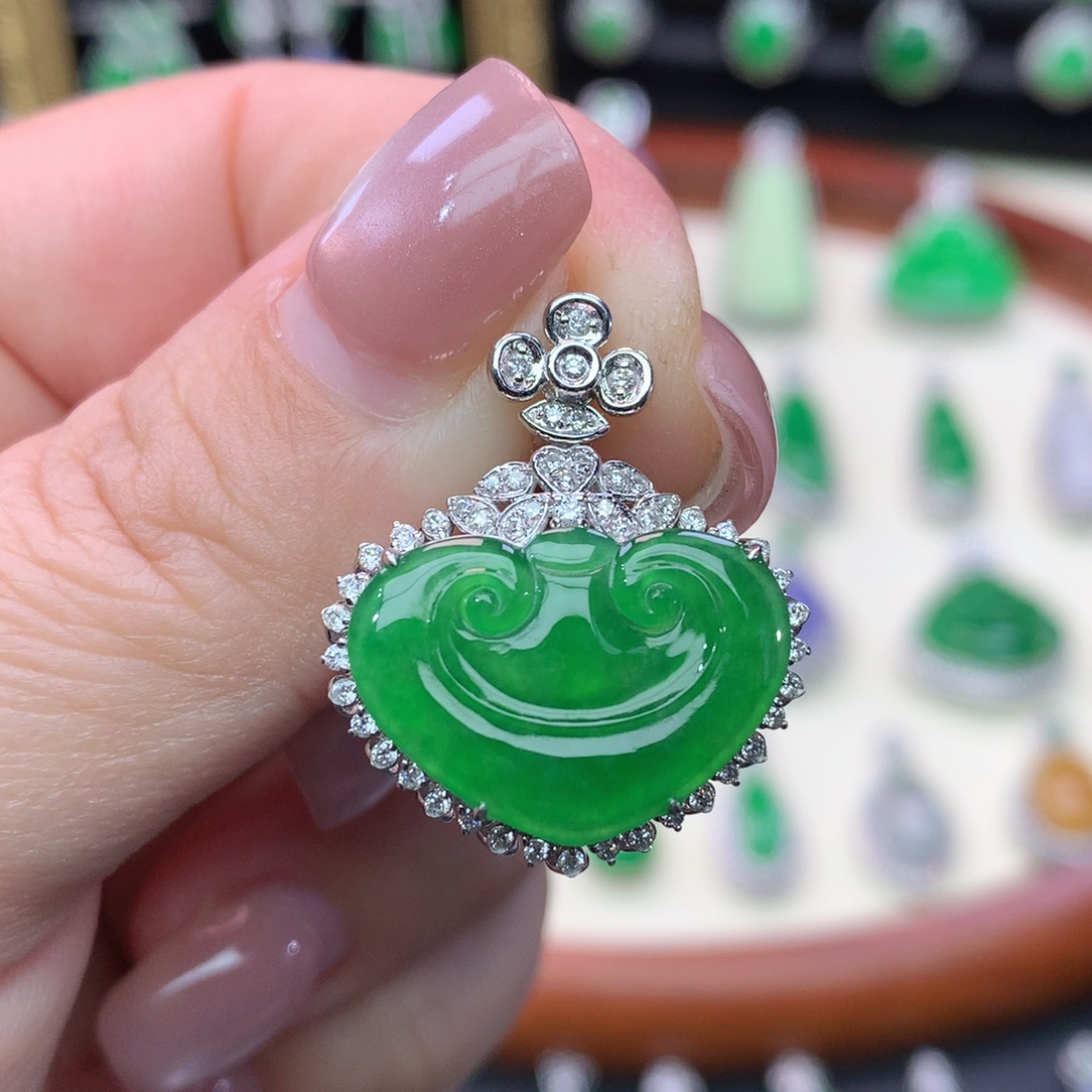 翡翠18K金镶嵌吊坠(不含链)