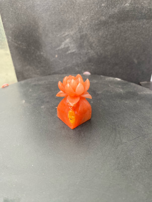 寿山石雕老挝石印章荷花莲花印章出水芙蓉姓名章闲章楷章定制篆刻