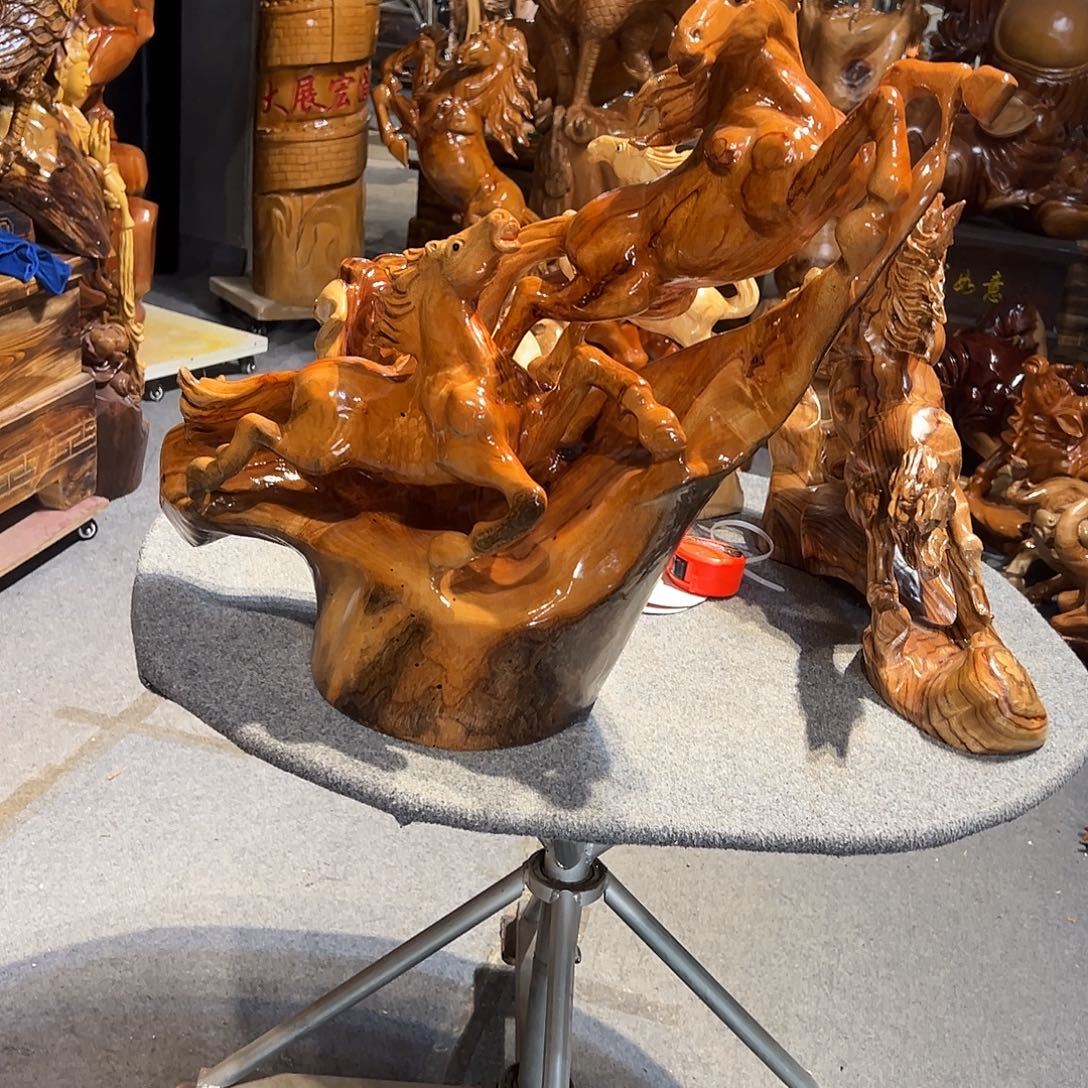 你***赶香樟木纯手工制作工艺品
