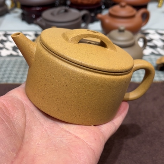 黄段汉瓦容量二百