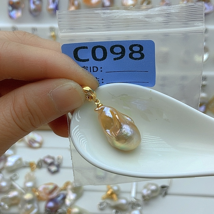 淡水珍珠颈饰未镶嵌