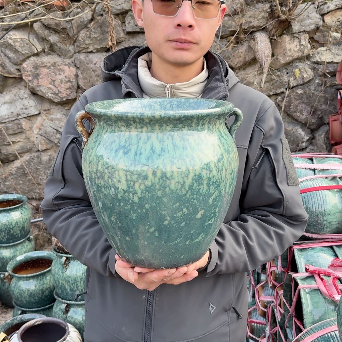 紫砂花盆口25高25（一个绿雪花大号