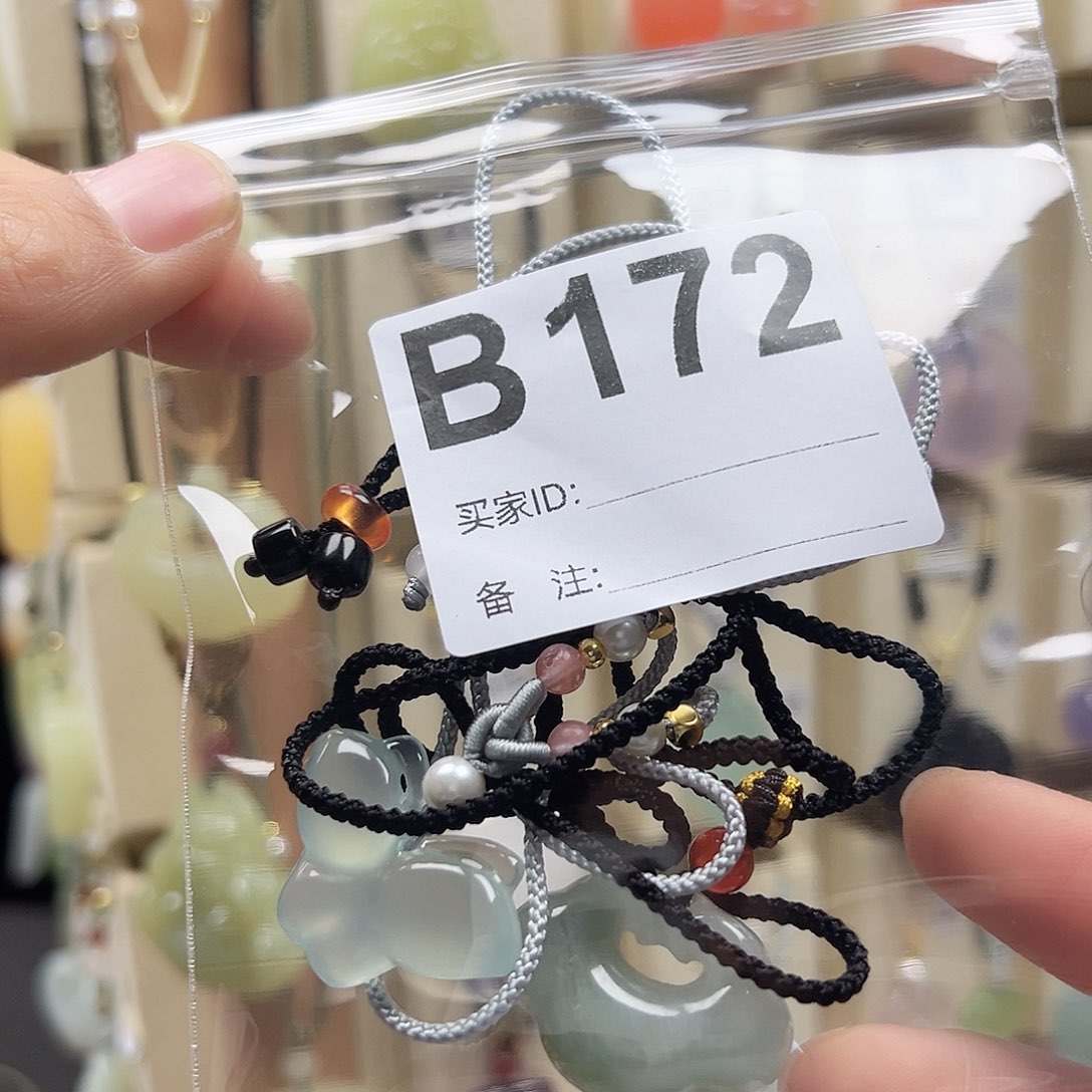 玛瑙/玉髓颈饰合金?**?