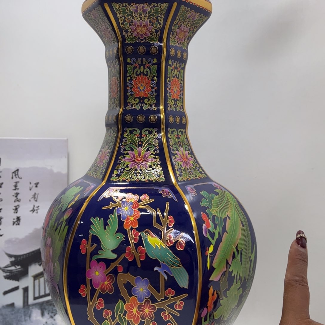 景德镇陶瓷花瓶摆件