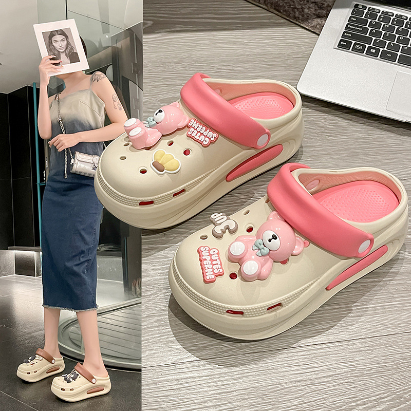 洞洞鞋女款2025新款外穿海边沙滩防滑双色网红同款踩屎感凉拖女夏