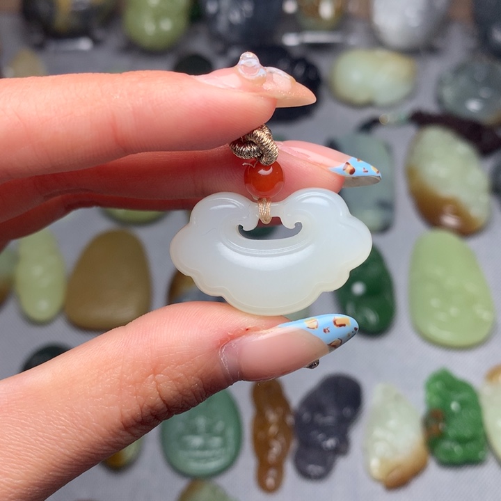 和田玉挂件未镶嵌