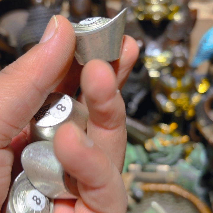 铜的  清完货回家过年