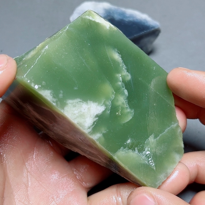 和田玉未镶嵌珠宝奇石