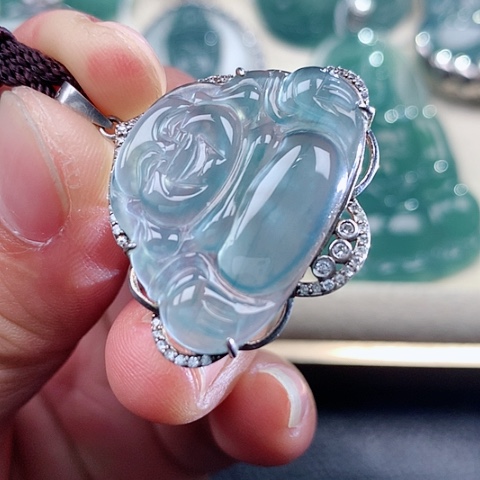 【闪购商品】翡翠颈饰银S925镶嵌天然翡翠