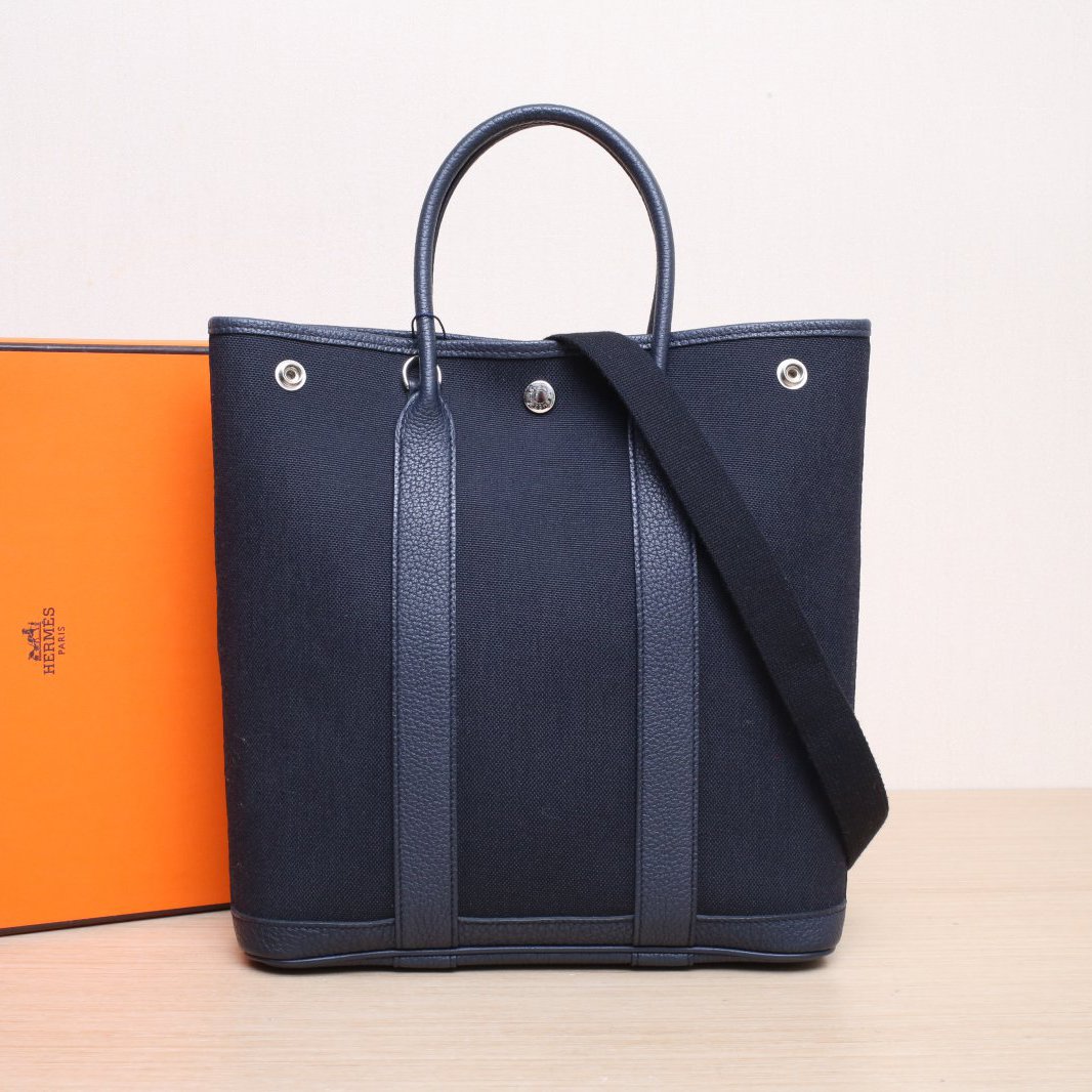 95新 Hermes/爱马仕 小花Jerry花园包 竖版 黑色拼印度蓝 Z刻