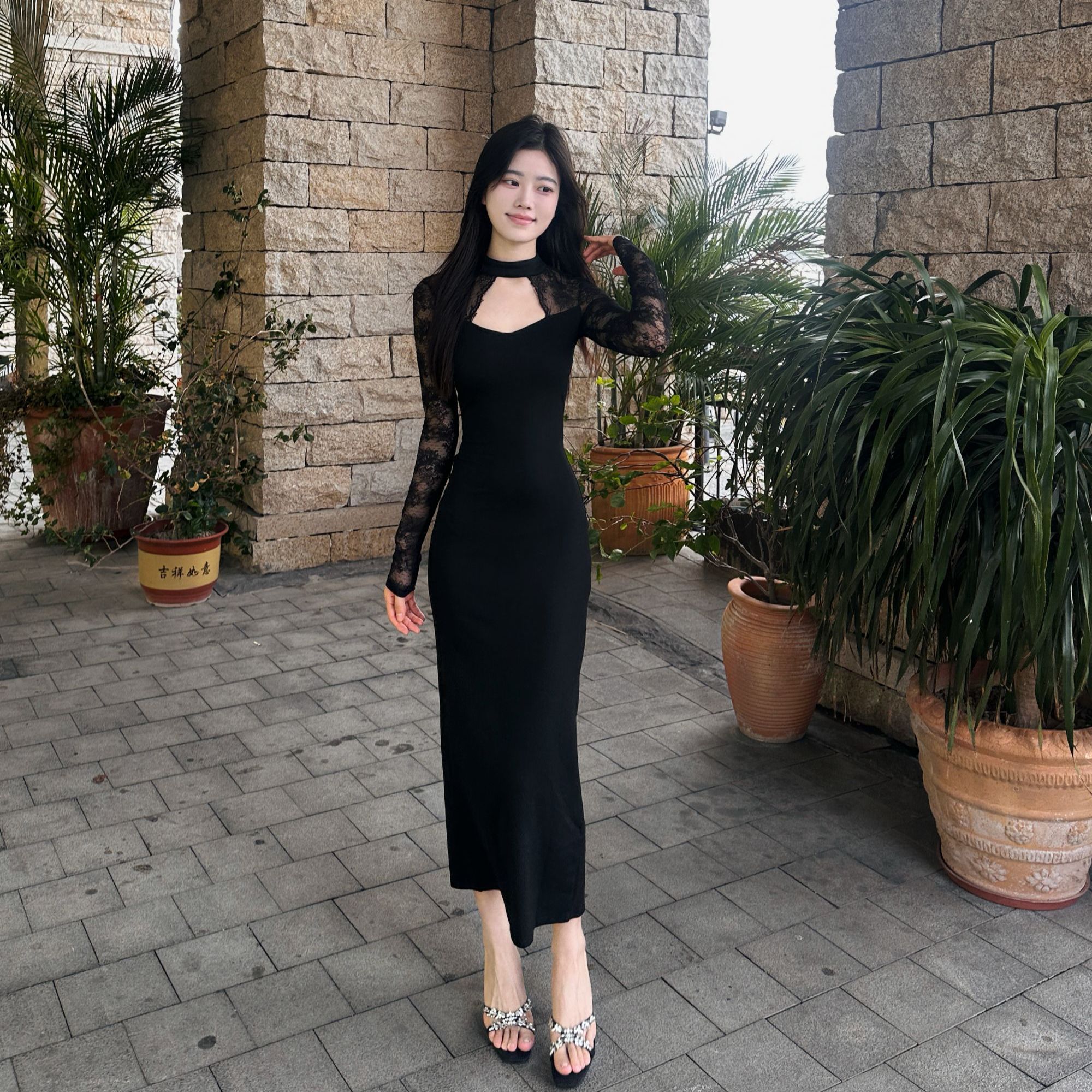 Susu新 性感姐系 气质镂空性感蕾丝长袖连衣裙显瘦气质优雅长裙