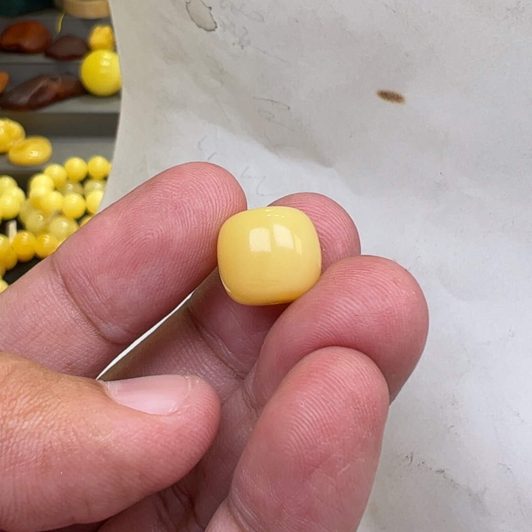 【闪购商品】琥珀裸石未镶嵌13➕1.38克