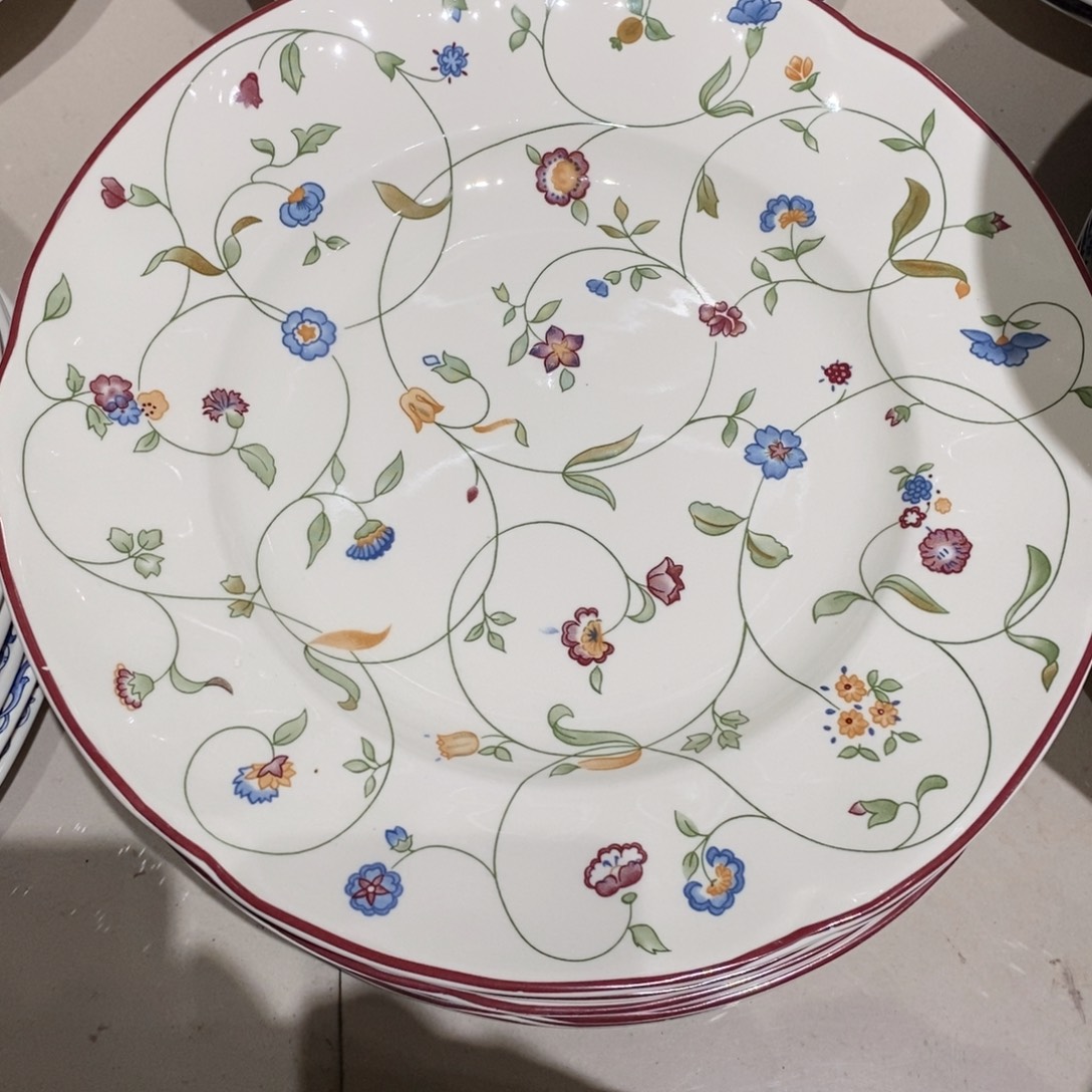 瓷微瑕小花枝10平盘