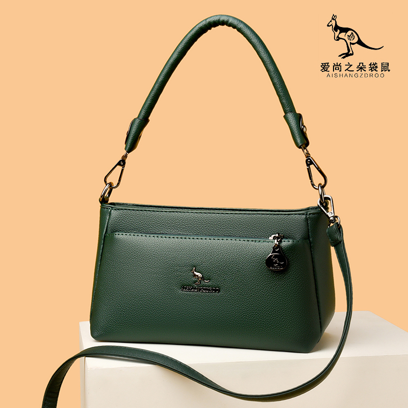 2025新款多层包包女软皮女士斜挎包大容量百搭中年单肩妈妈包9784