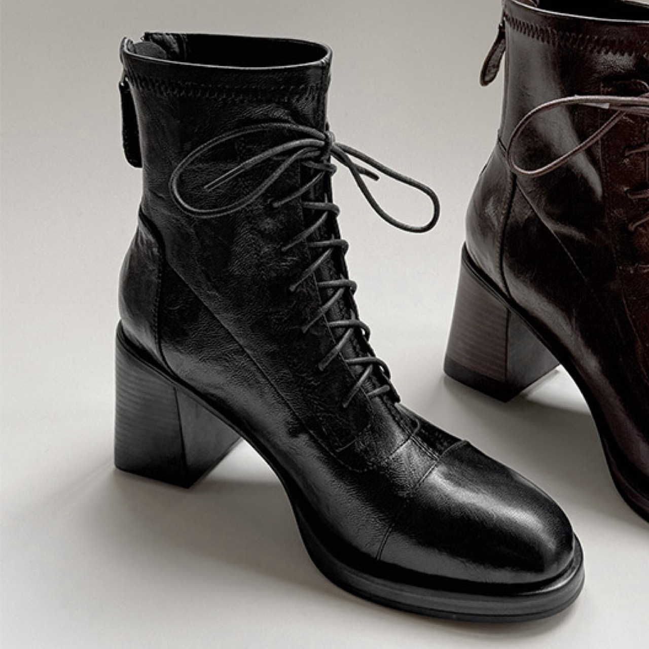 Sixseven·复古英伦 真皮厚底中跟短靴女百搭瘦瘦靴