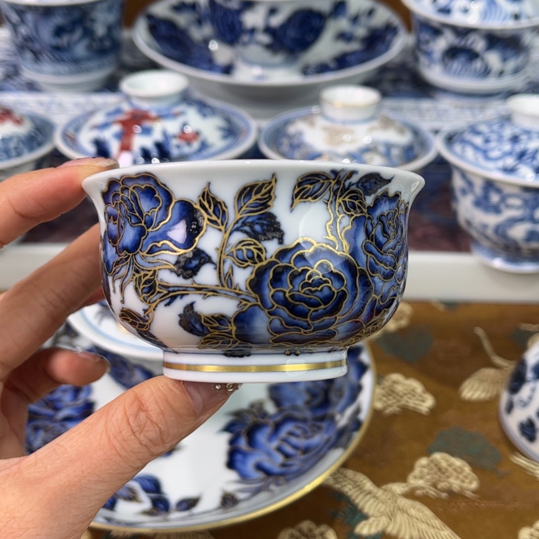 主人杯。。。。。。。。。。。。。