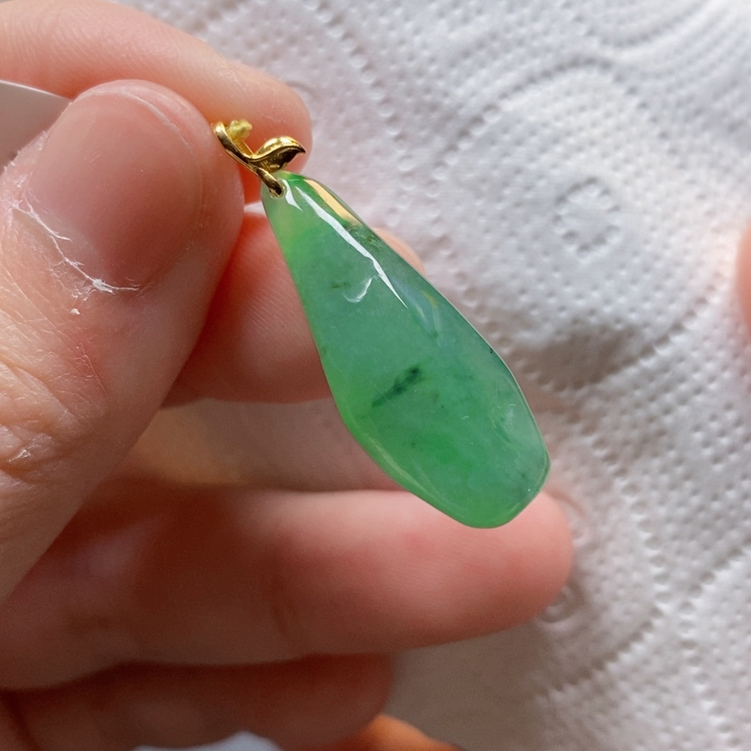 【闪购商品】翡翠吊坠(不含链)未镶嵌2342