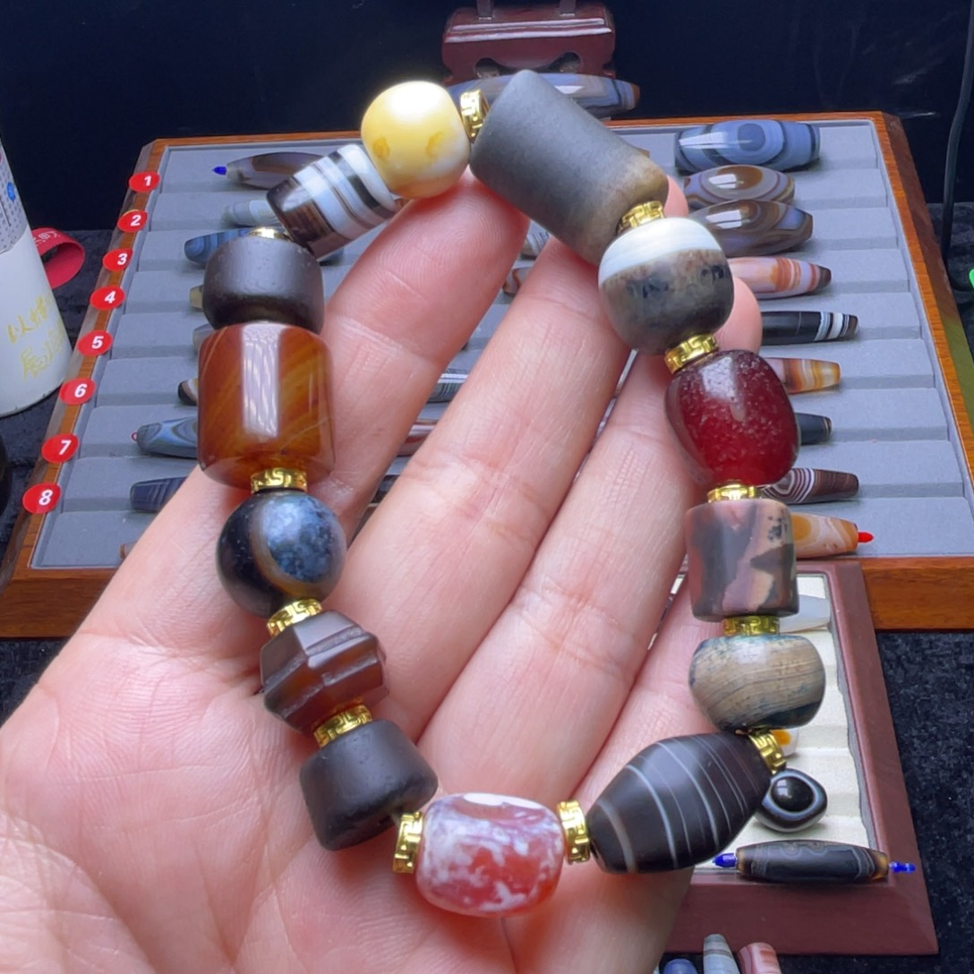 玛瑙/玉髓未镶嵌颈饰