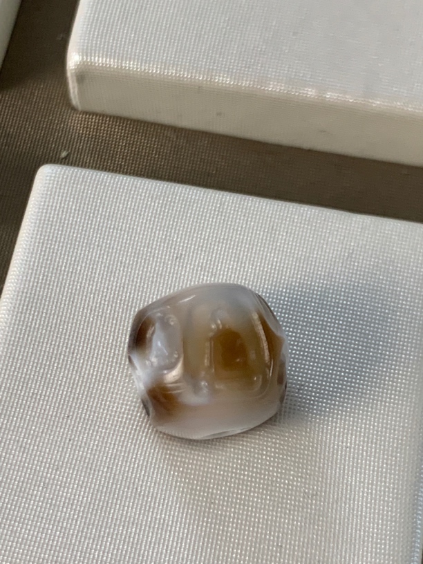 玛瑙饰品万佛窟多样性发货