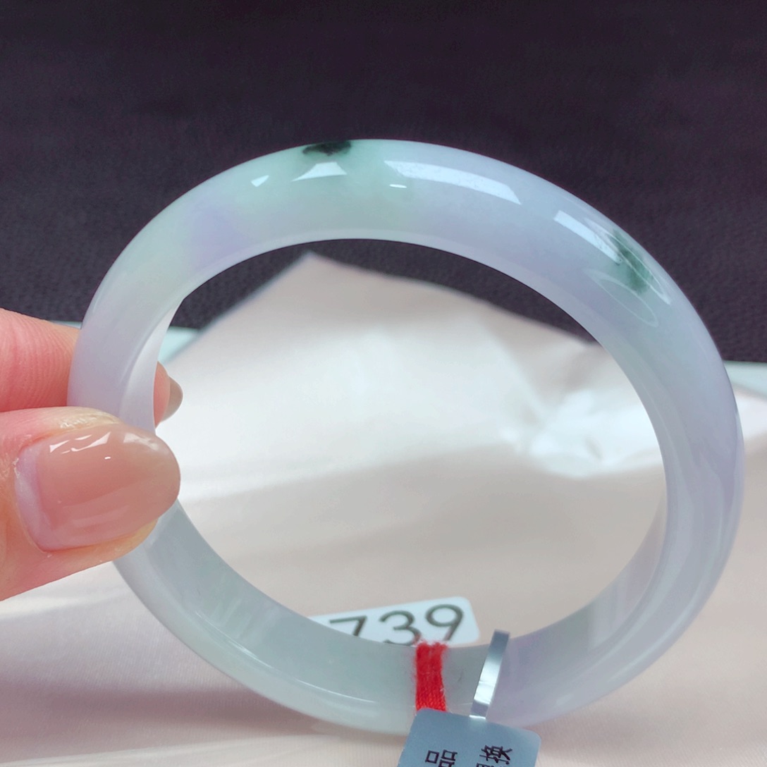 翡翠手镯未镶嵌手镯88