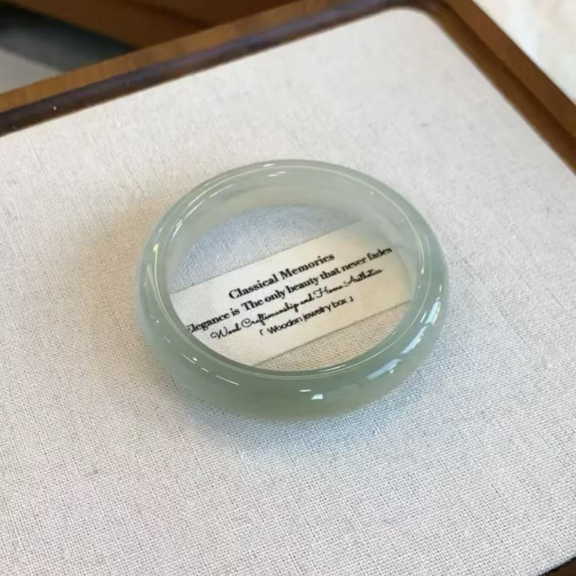 高档手镯时尚饰品