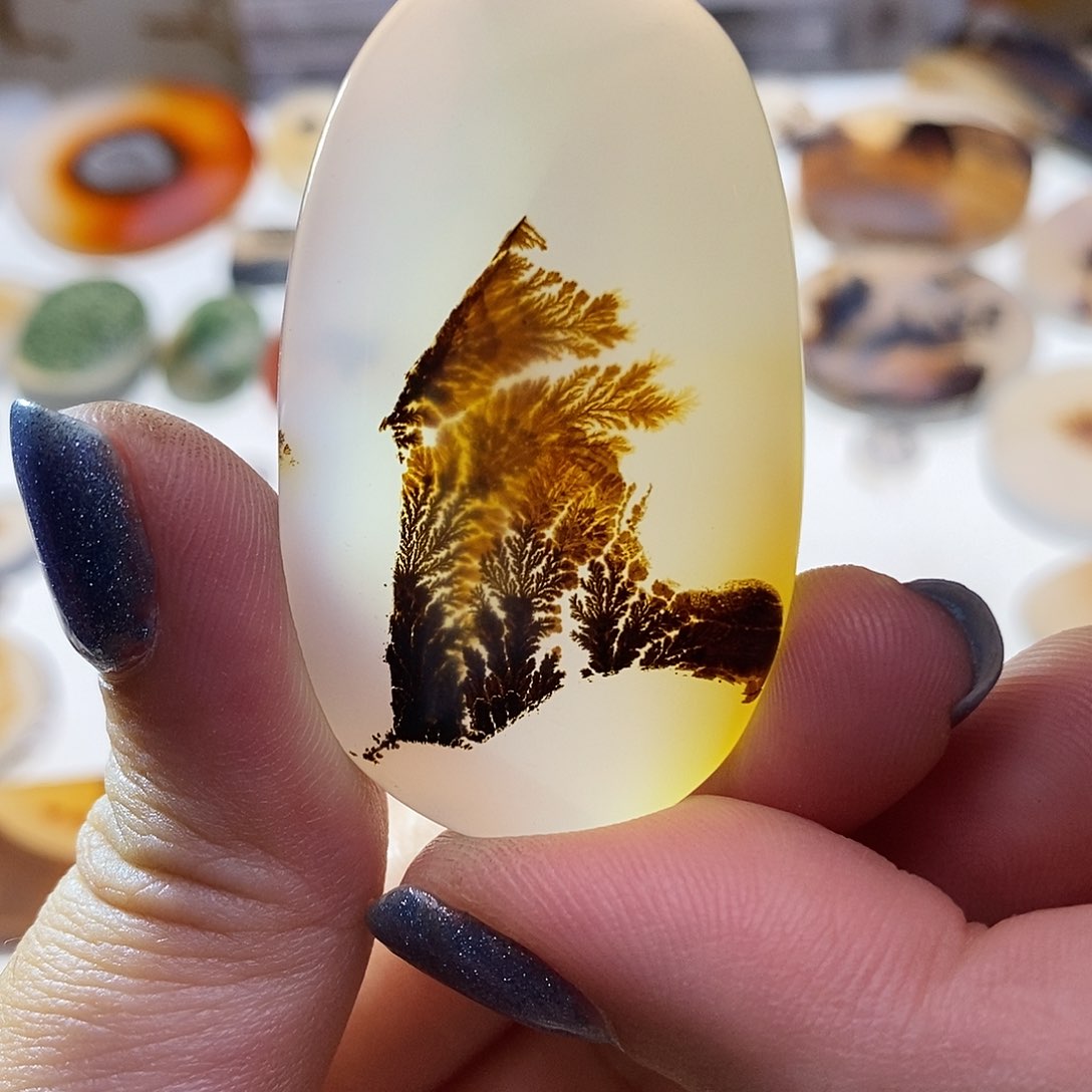 未镶嵌玛瑙/玉髓珠宝奇石