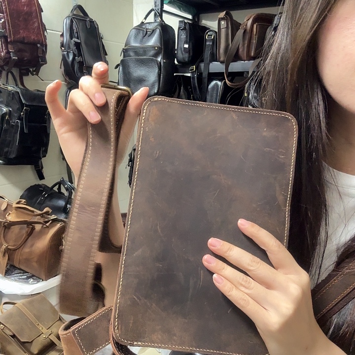 头层牛皮斜挎包包