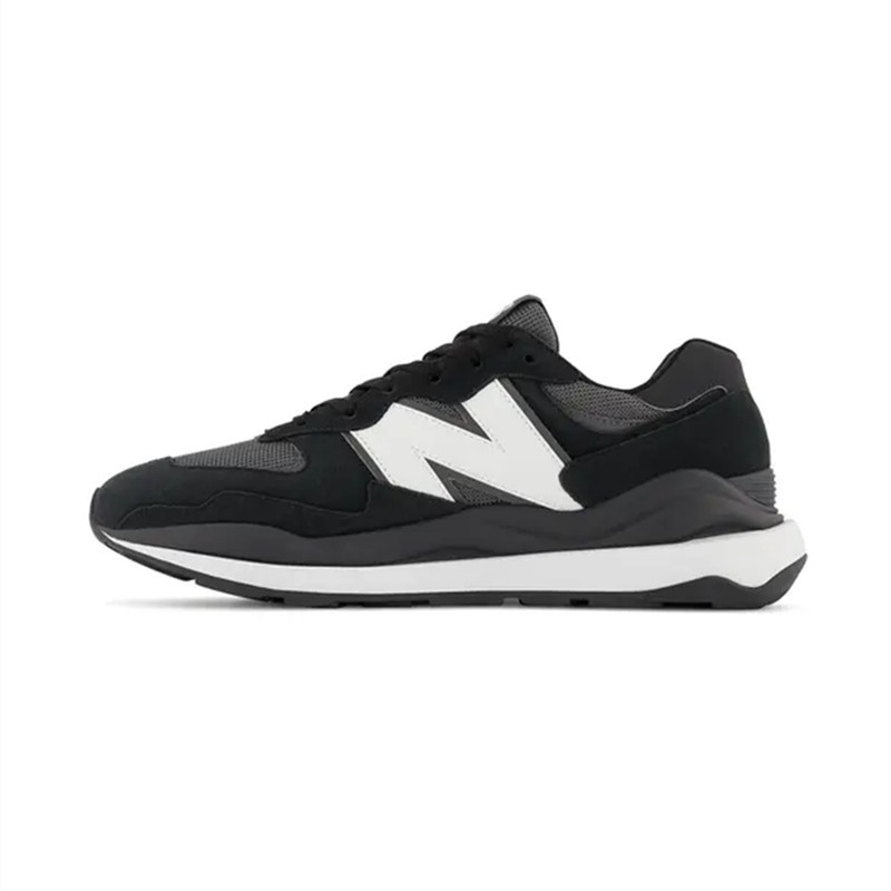 全新正品  NEW BALANCE NB 5740系列男女黑色休闲慢跑鞋 M5740CBA