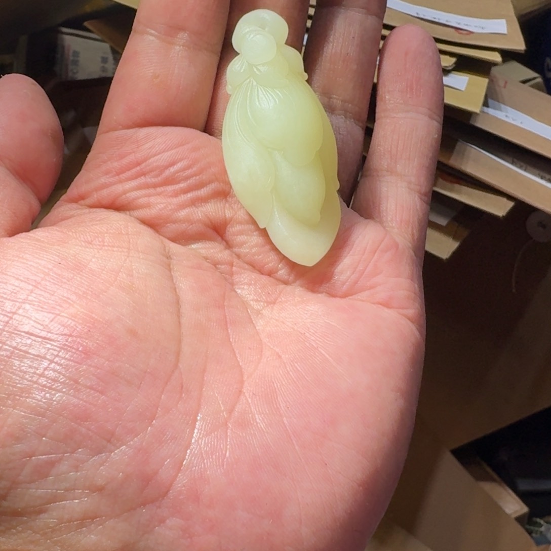 定制和田玉不退换