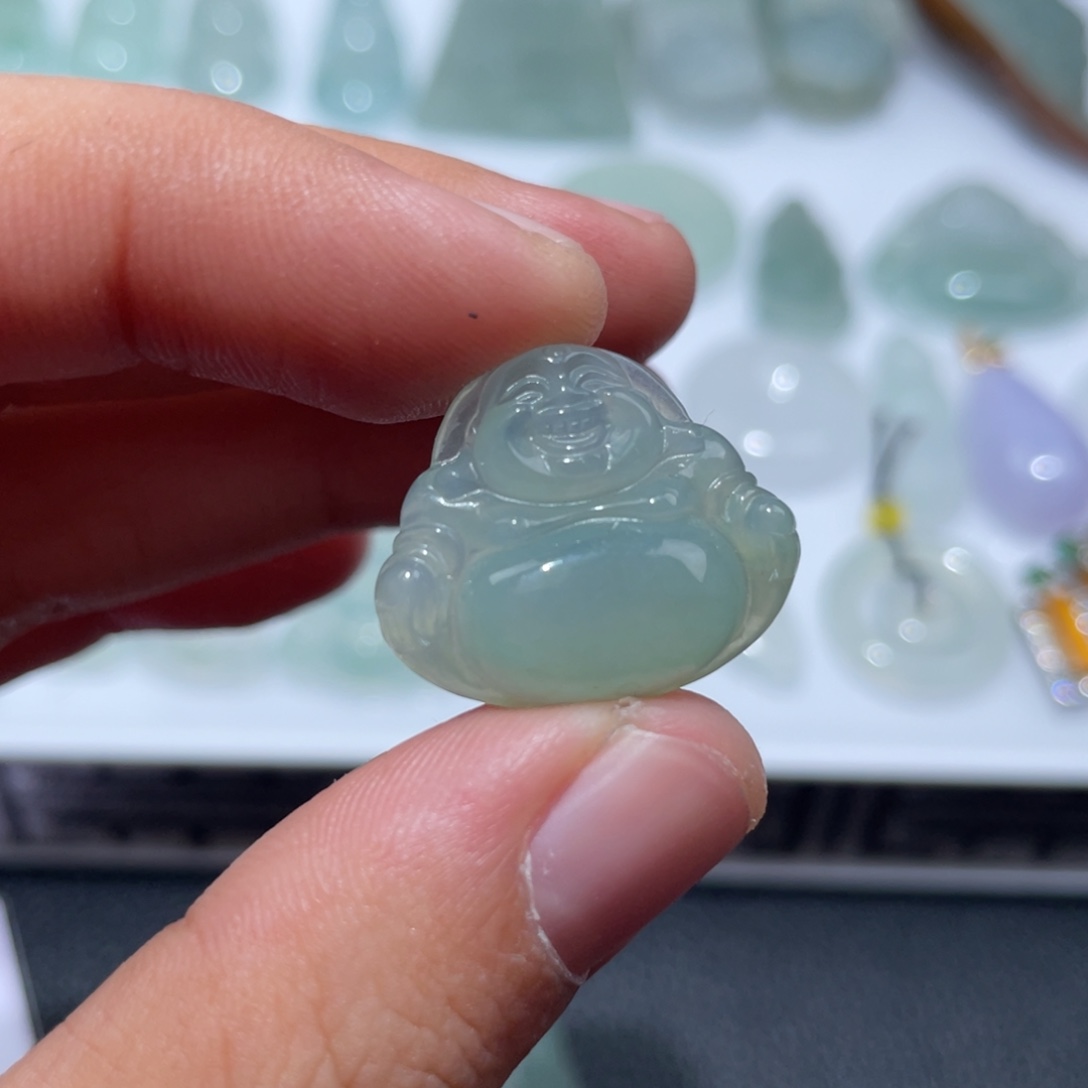 定制翡翠未镶嵌翡翠