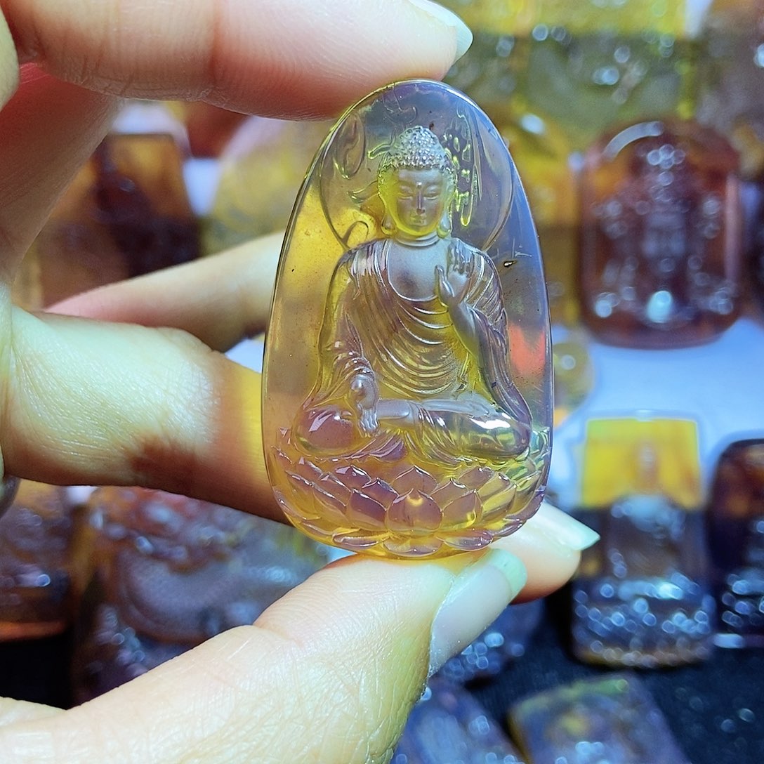 琥珀颈饰未镶嵌力*阿弥陀佛