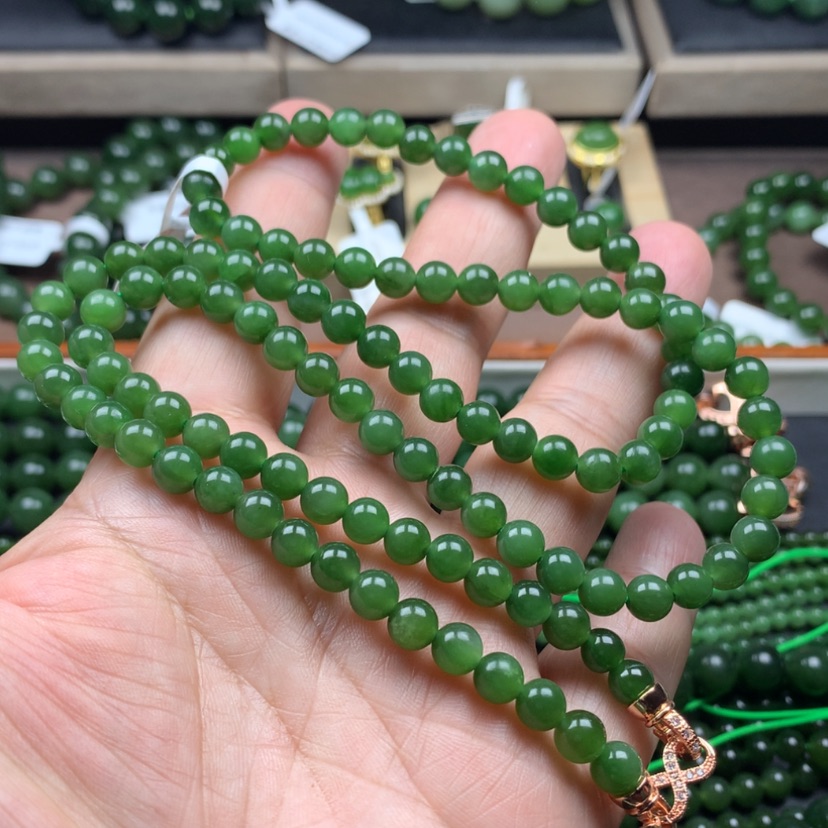 【闪购商品】和田玉（碧玉）颈饰未镶嵌6mm阳绿放漏