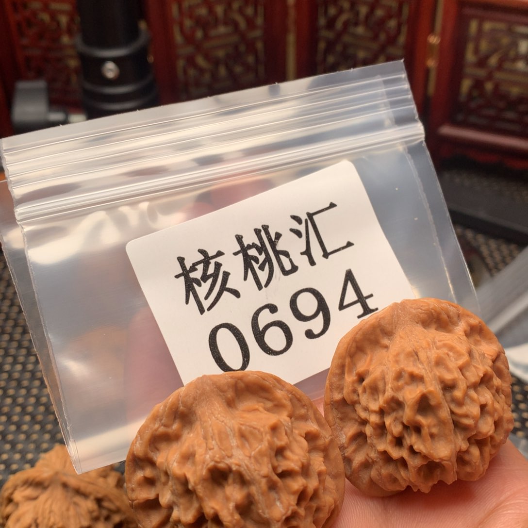 文玩核桃吊坠天地38