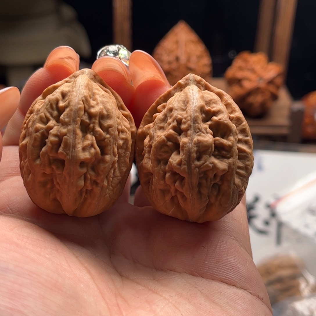 文玩核桃把件关东木子家楸大胖125