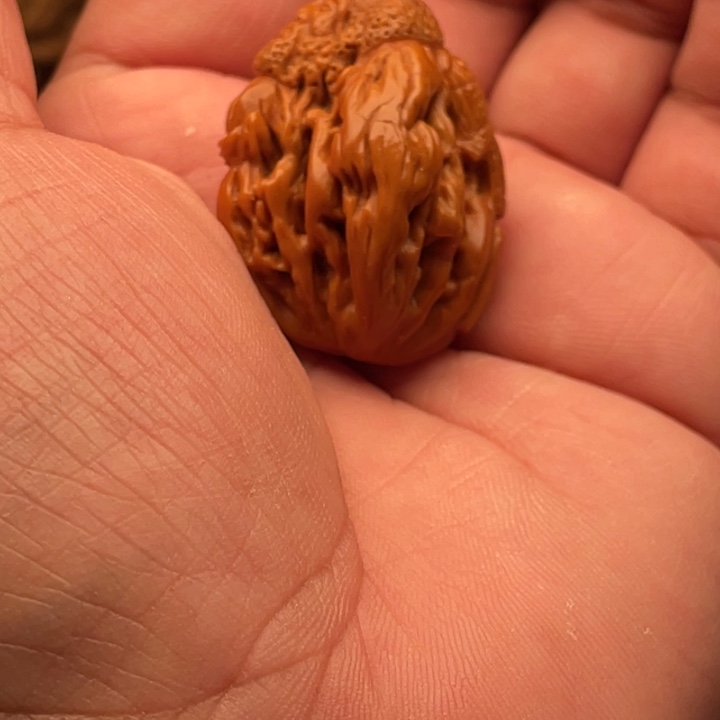 文玩核桃吊坠小*5雕刻